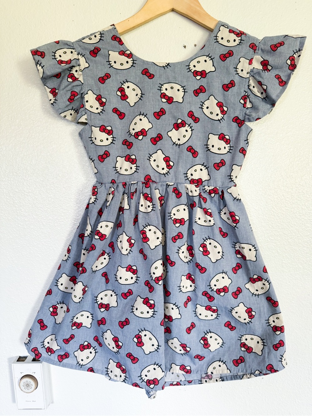 Hello Kitty Girls Dress Blue Red Bow Print Open Back Tie Ruffle Sleeve 7/8